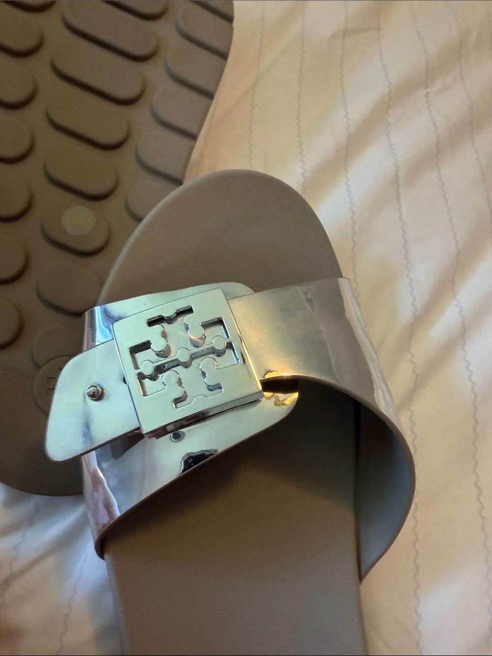 Tory Burch mellow buckle slide sandal in mirrored Metallic  10 new in box
